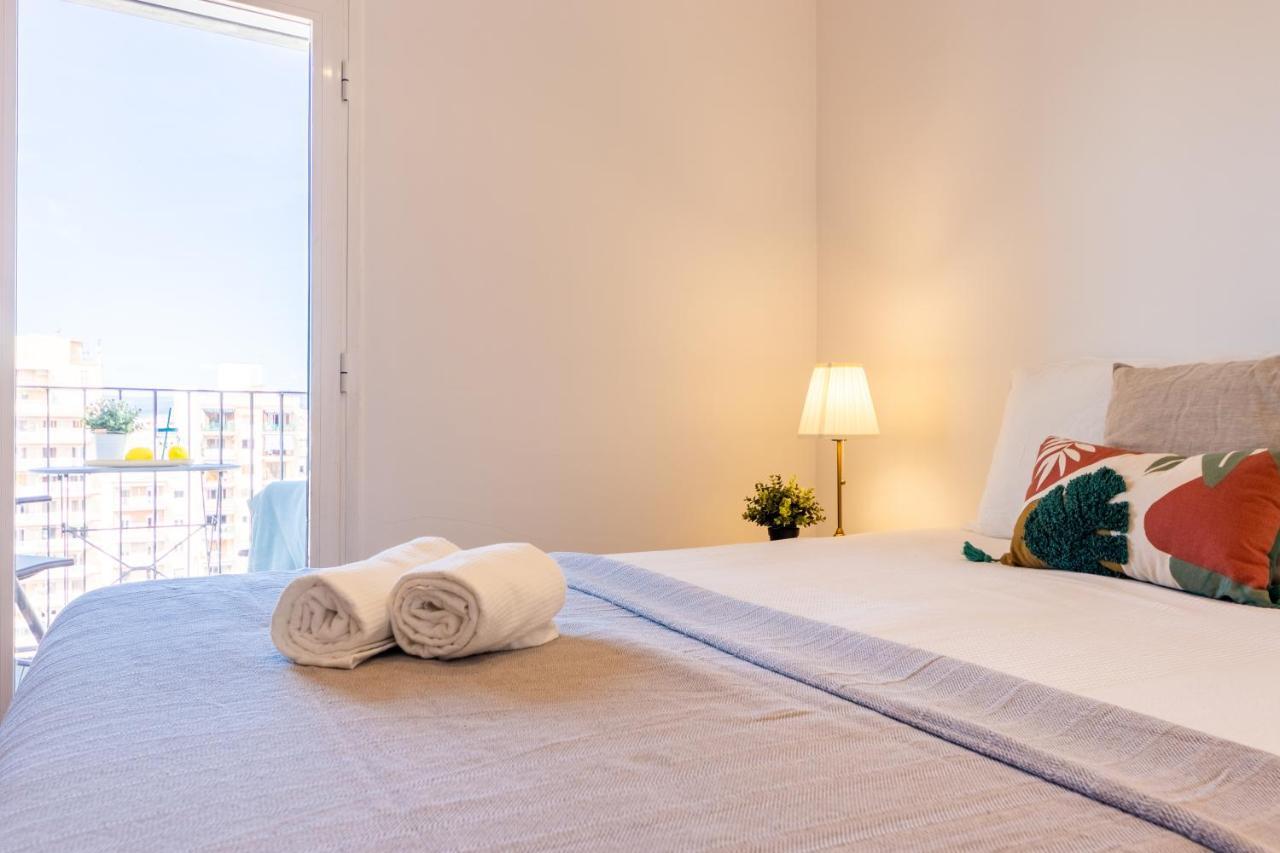 Wooow!!! Atic Centric Amb Terrassa Apartment Tarragona Bagian luar foto