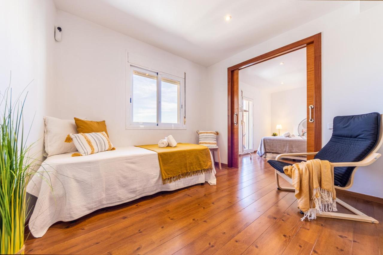 Wooow!!! Atic Centric Amb Terrassa Apartment Tarragona Bagian luar foto